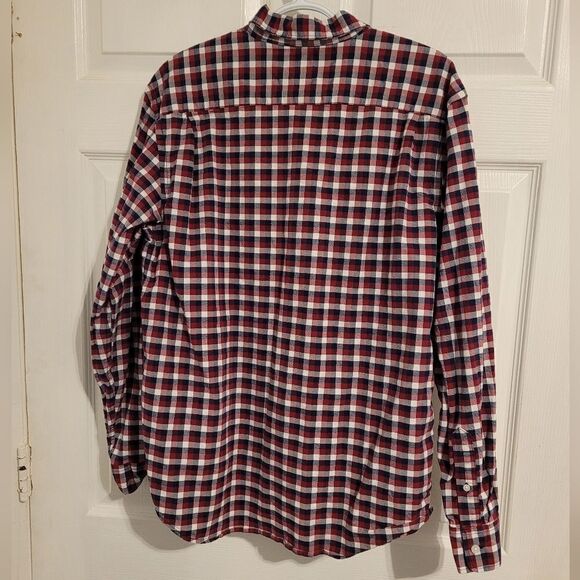 Old Navy men's plaid long sleeve button up shirt - Picture 2 of 4